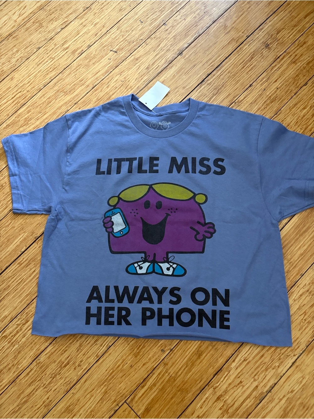 Little Miss Always On Her Phone Graphic Crop Tee - Blue